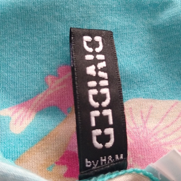 NWOT H & M Blue Halter tank top Size XS - Picture 11 of 11